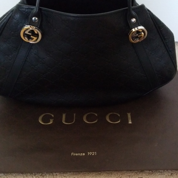 Gucci purse - Picture 1 of 4